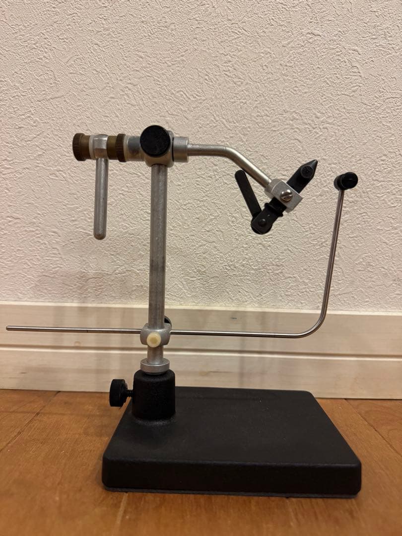 【タイイングバイス】レンゼッティー　トラベラーカムバイス　ペディスタル