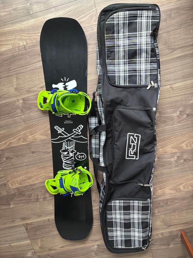 Burtonスノーボードセット(DISASTER 153➕ビンディング➕ケース)