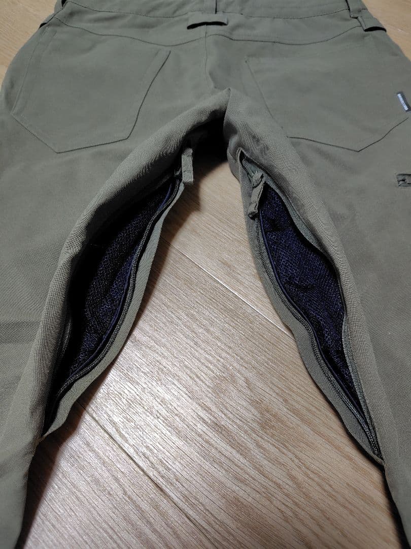 DC スノーボードパンツ　レディース　カーキ