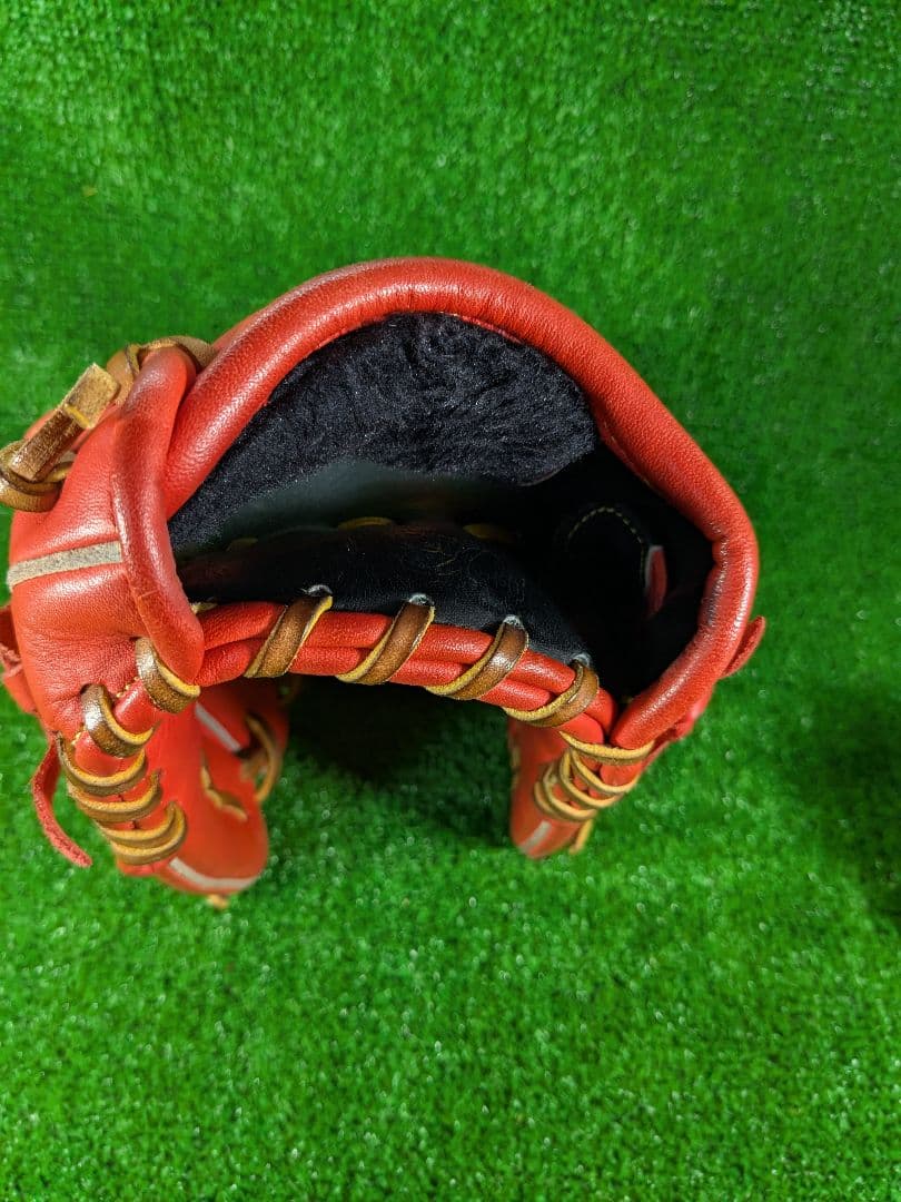 ミズノ　ビクトリーステージ　軟式　内野手