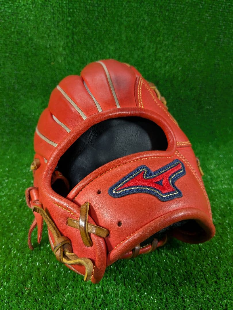 ミズノ　ビクトリーステージ　軟式　内野手