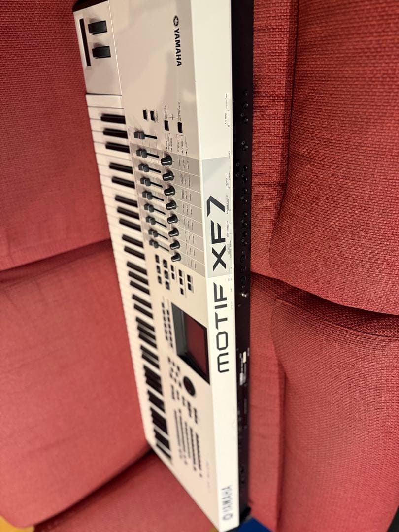 YAMAHA MOTIF XF7 WH 76鍵