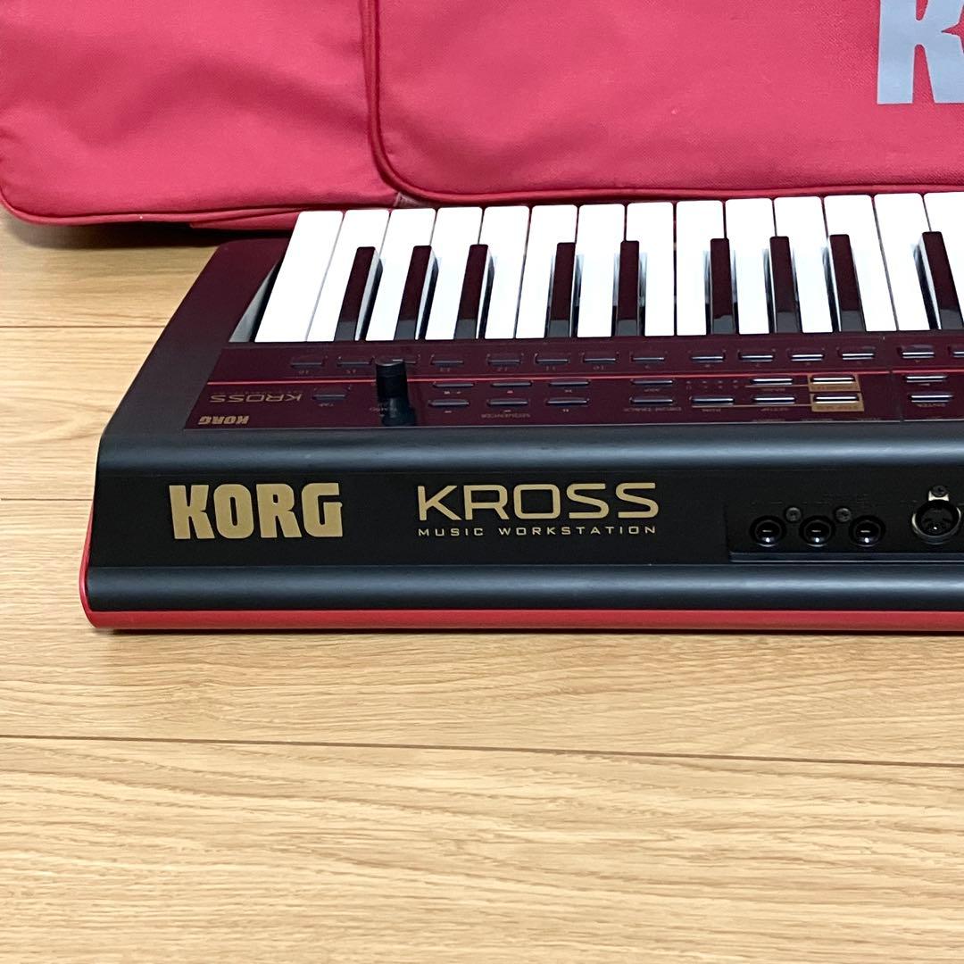 KORG KROSS-61 電子ピアノ　61鍵盤