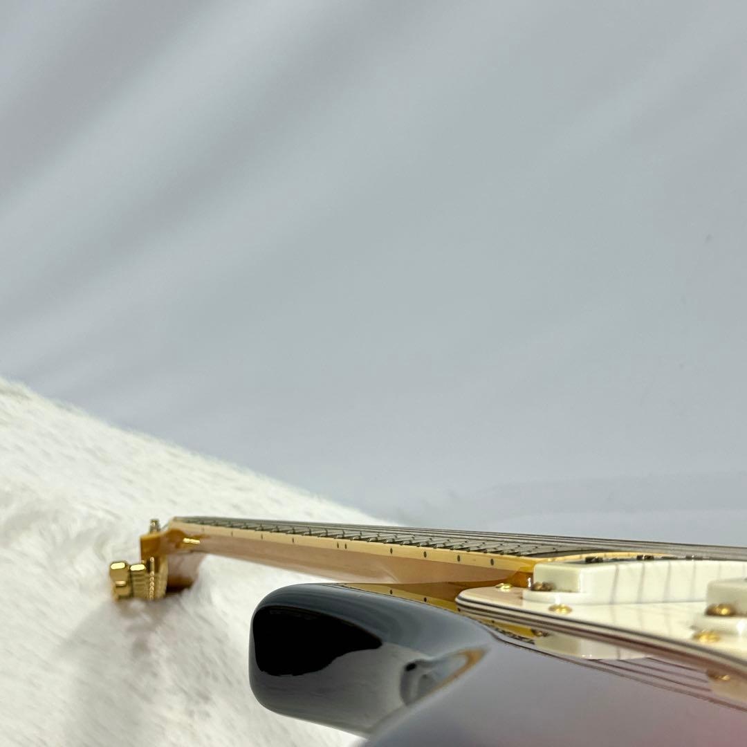 YAMAHA SGV700 人気のサンバーストカラー！ヤマハ エレキギター