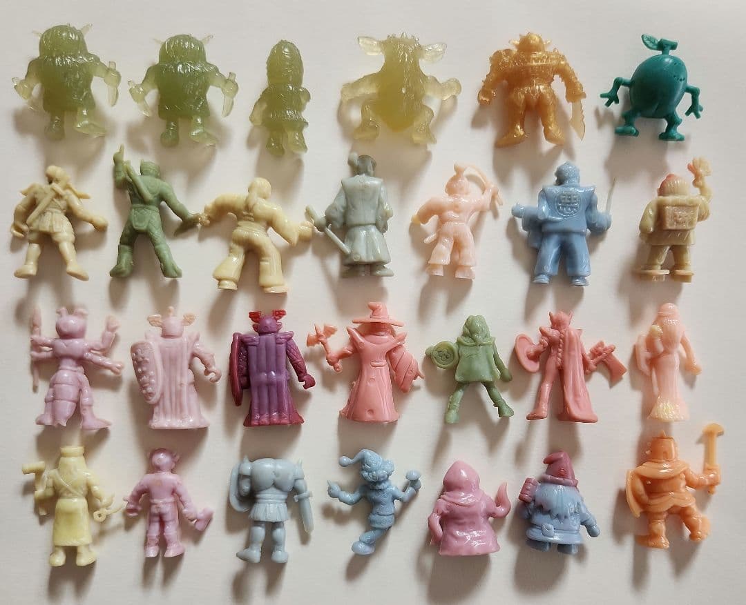 ネクロスの要塞　フィギュア　食玩