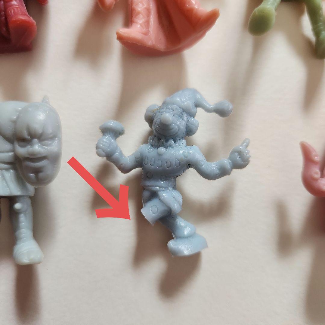 ネクロスの要塞　フィギュア　食玩