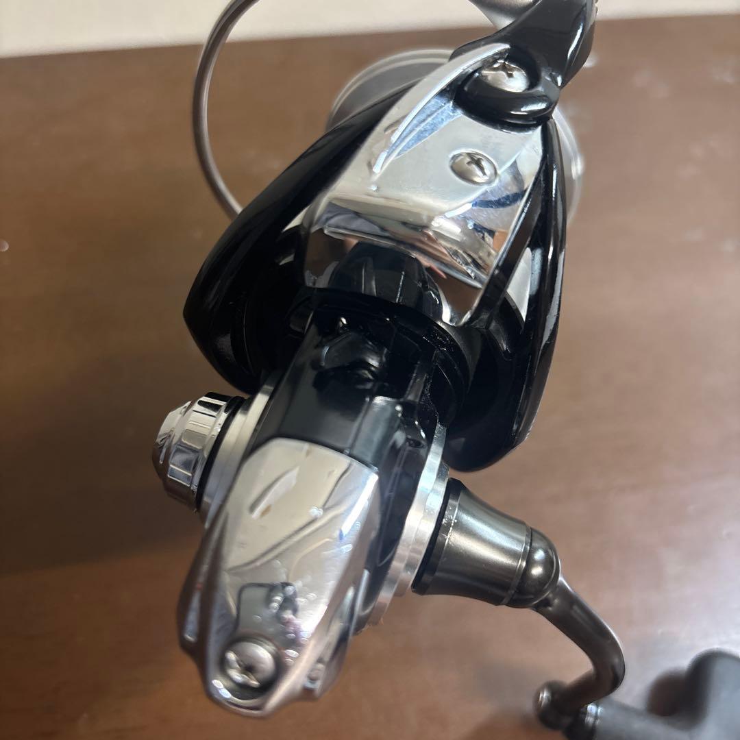 ダイワ　レグザ　4000s-cxh 2/1まで販売