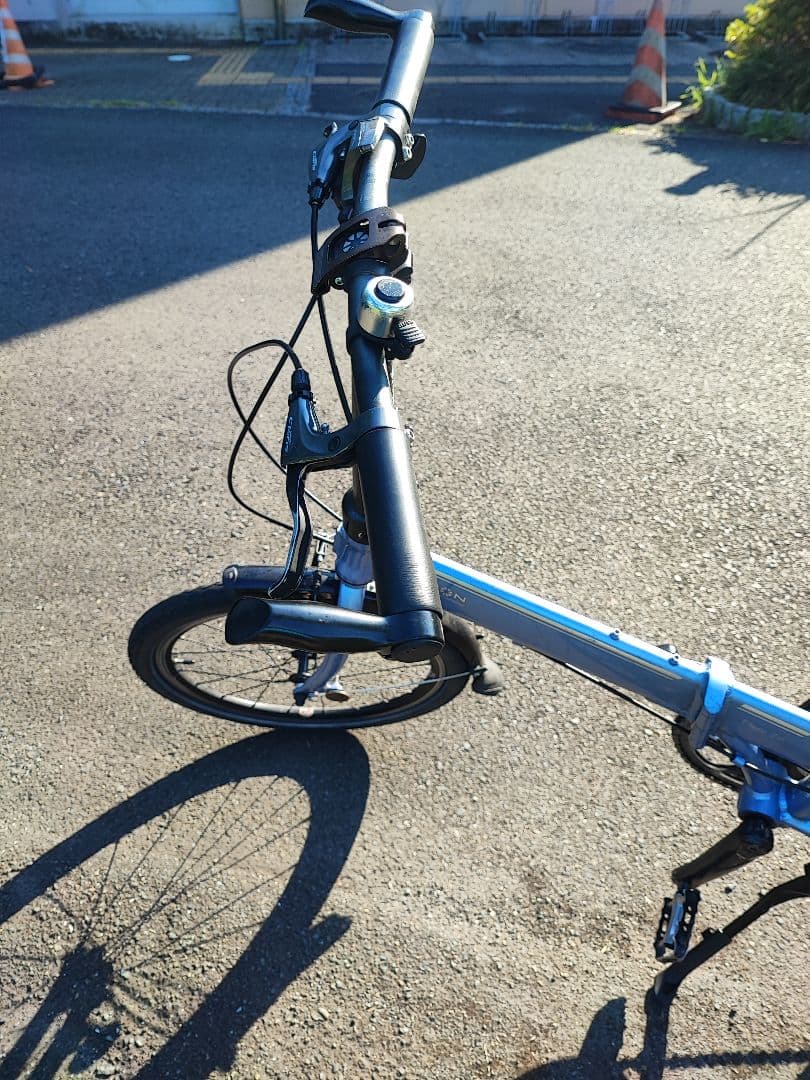 Vitesse D8 Dahon 折りたたみ自転車 20インチ