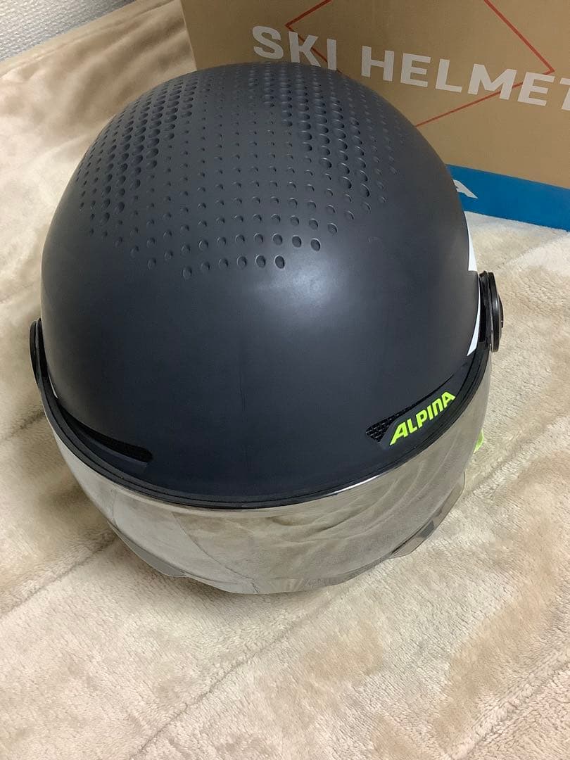 ALPINA スキー ヘルメット バイザー付き 黒