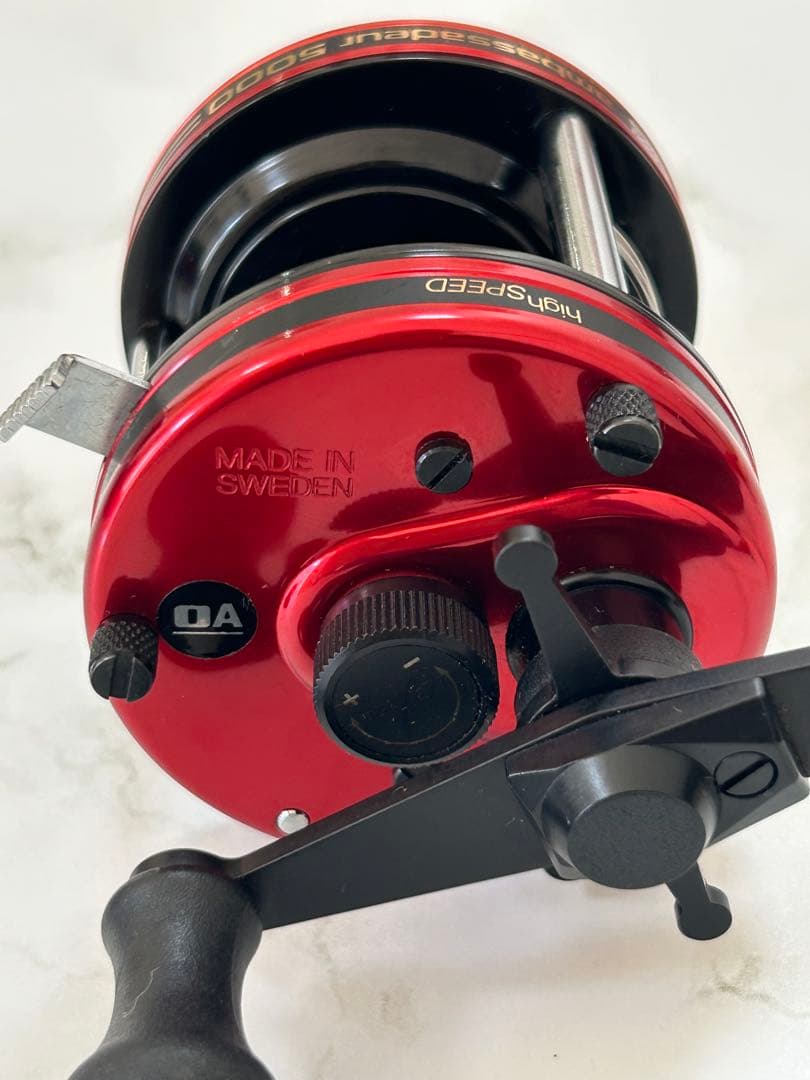 ABU ambassadeur 5000 ベイトリール