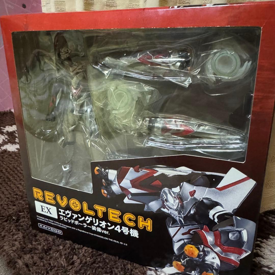 【新品未開封】USJ限定　エヴァンゲリオン　4号機　ラピッドボーラー装備ver.