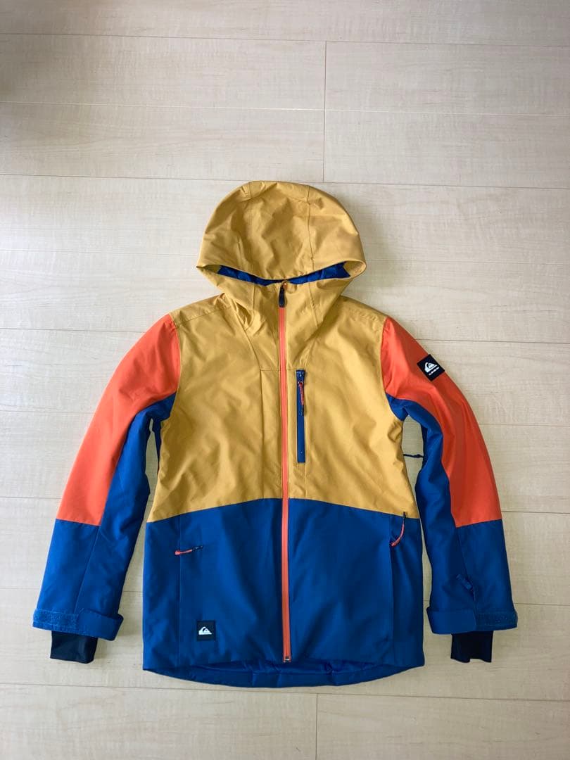 クイックシルバー　スノーボード用ウェア