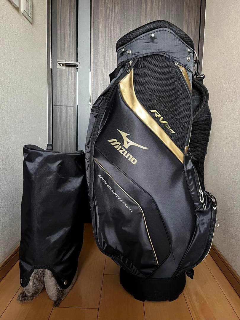 専用　ミズノ　MIZUNO RV03 キャディバッグ　軽量　メンズ 黒×ゴールド