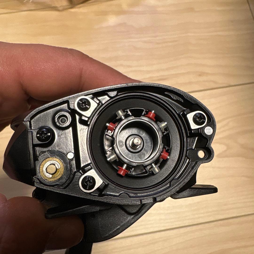 シマノ　12アルデバランBFS XG 右ハンドル 箱無し