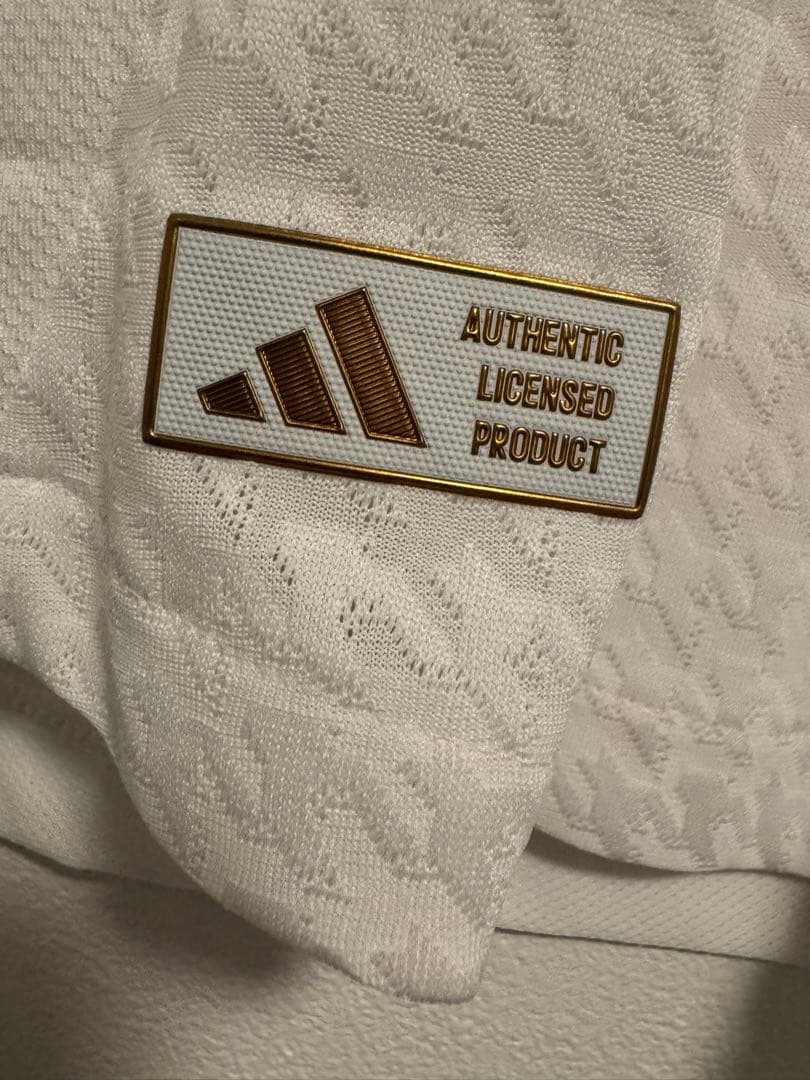 【正規品】レアルマドリード　24/25 長袖　オーセンティックユニフォーム