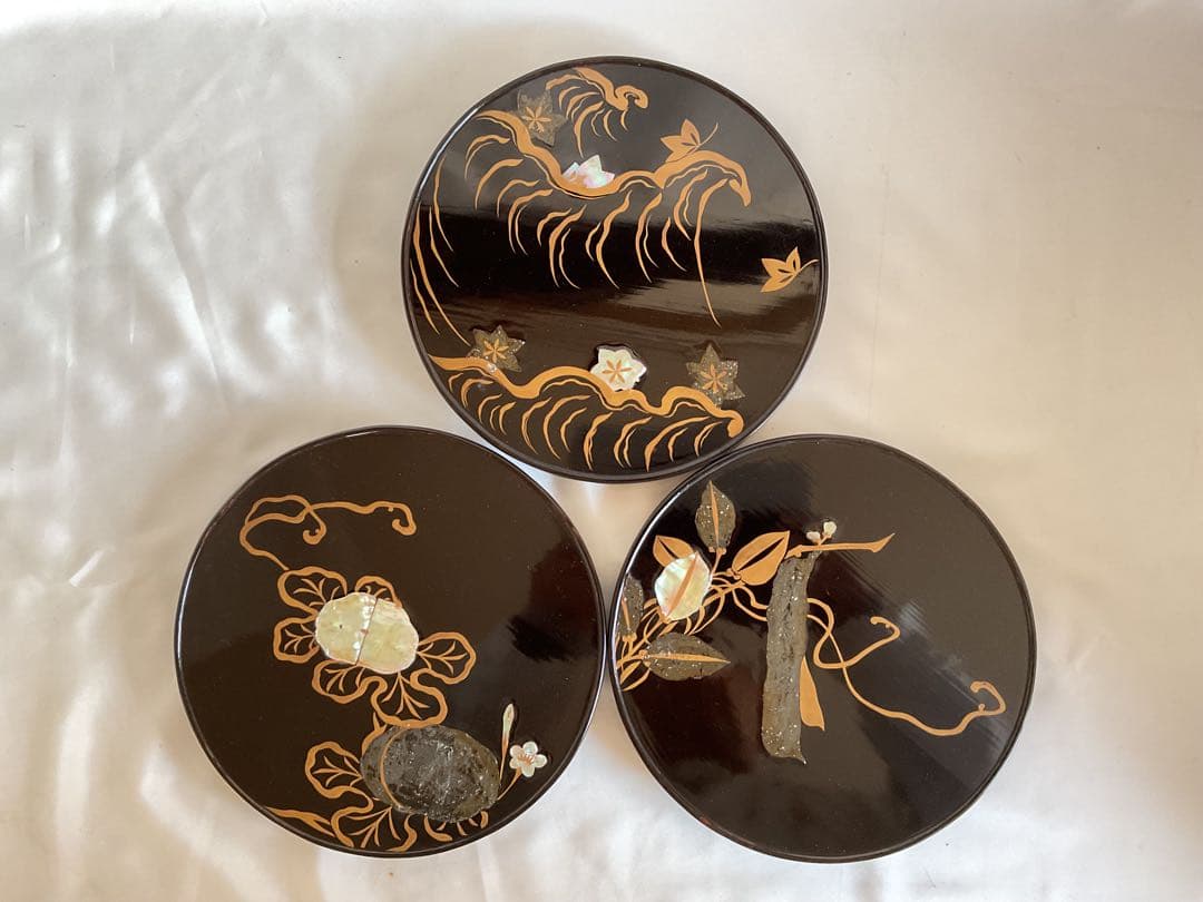 古い「金・銀泥と貝螺鈿の銘各盆5客」/光琳蒔絵