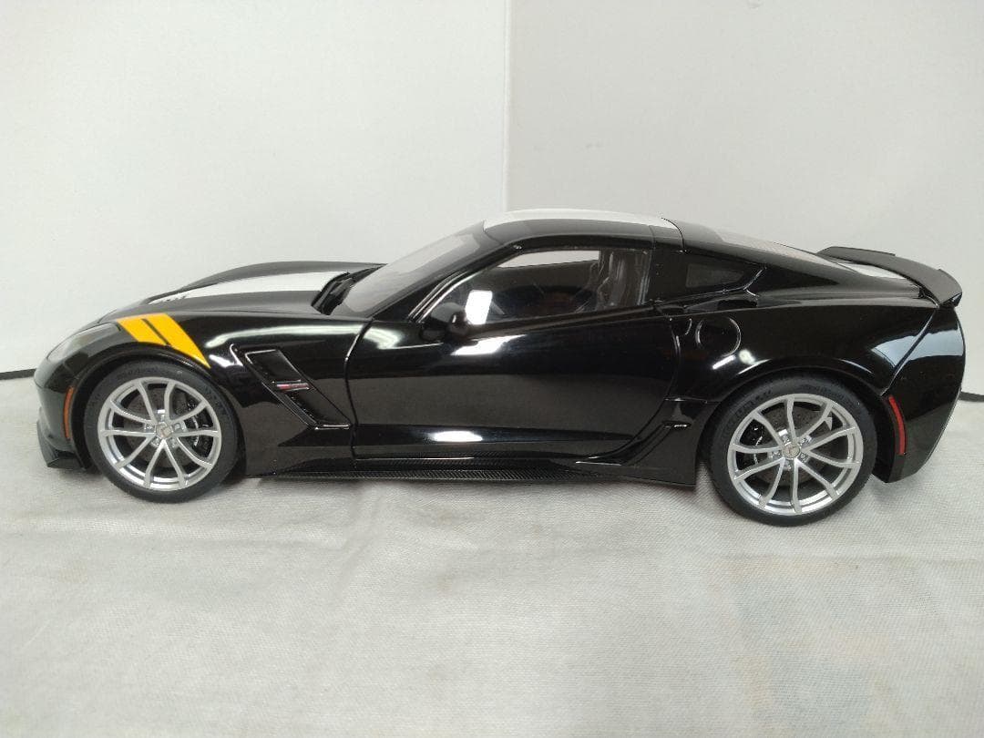 17　オートアート　1/18　シボレー　コルベット　グランスポーツ