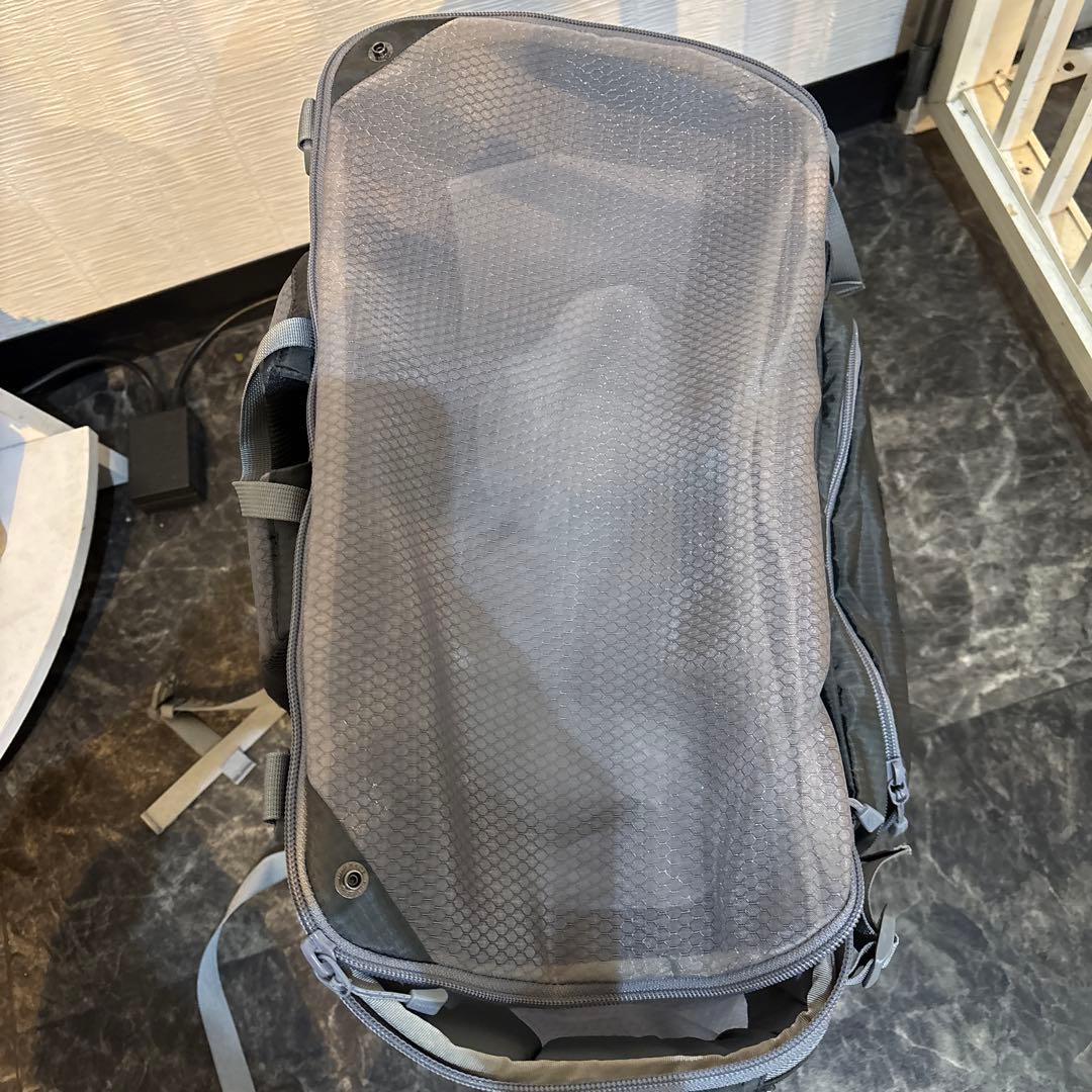 mont-bell グレー キャリーバッグ