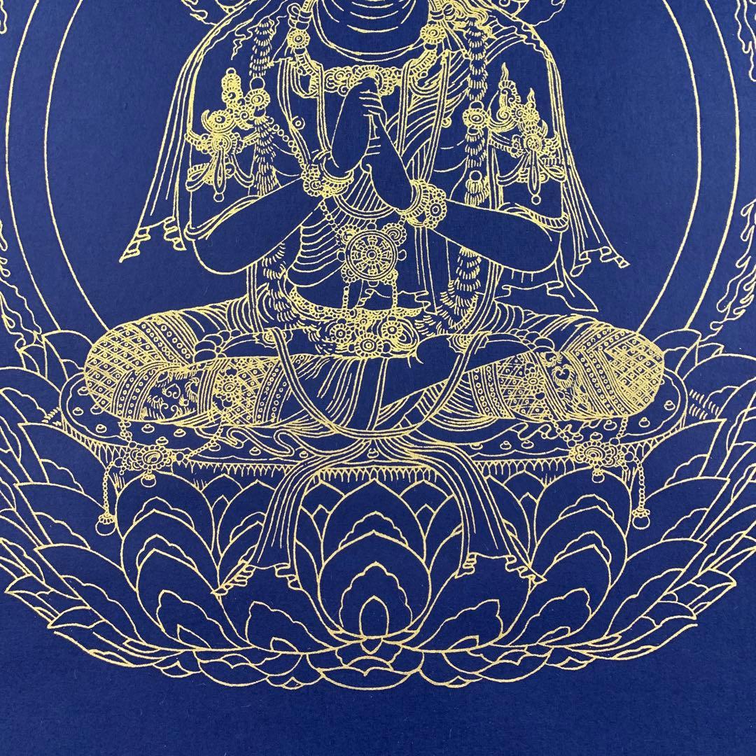 美品 掛け軸 金剛寺 紺紙 大日如来像 木版画 太巻き付 限定品