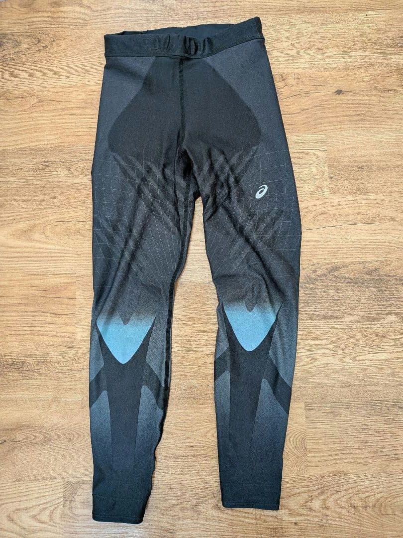 ASICS ランニング タイツ・スパッツ　新品未使用　M