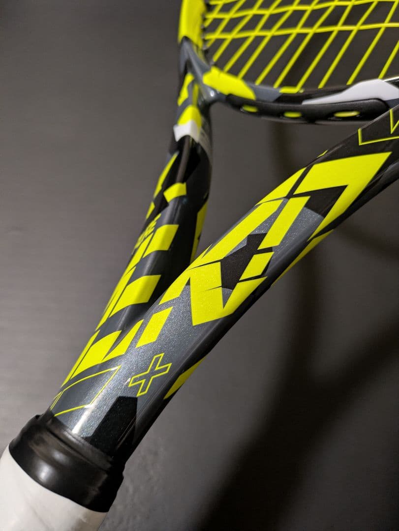 バボラ ピュアアエロ プラス G2 新品同様