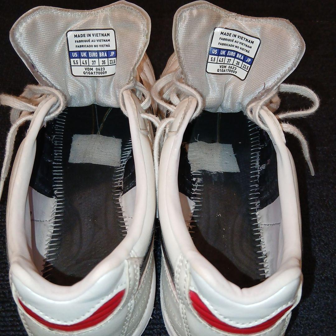 美品ミズノモレリアMIZUNOMORELIA フットサルシューズ 23.5cm