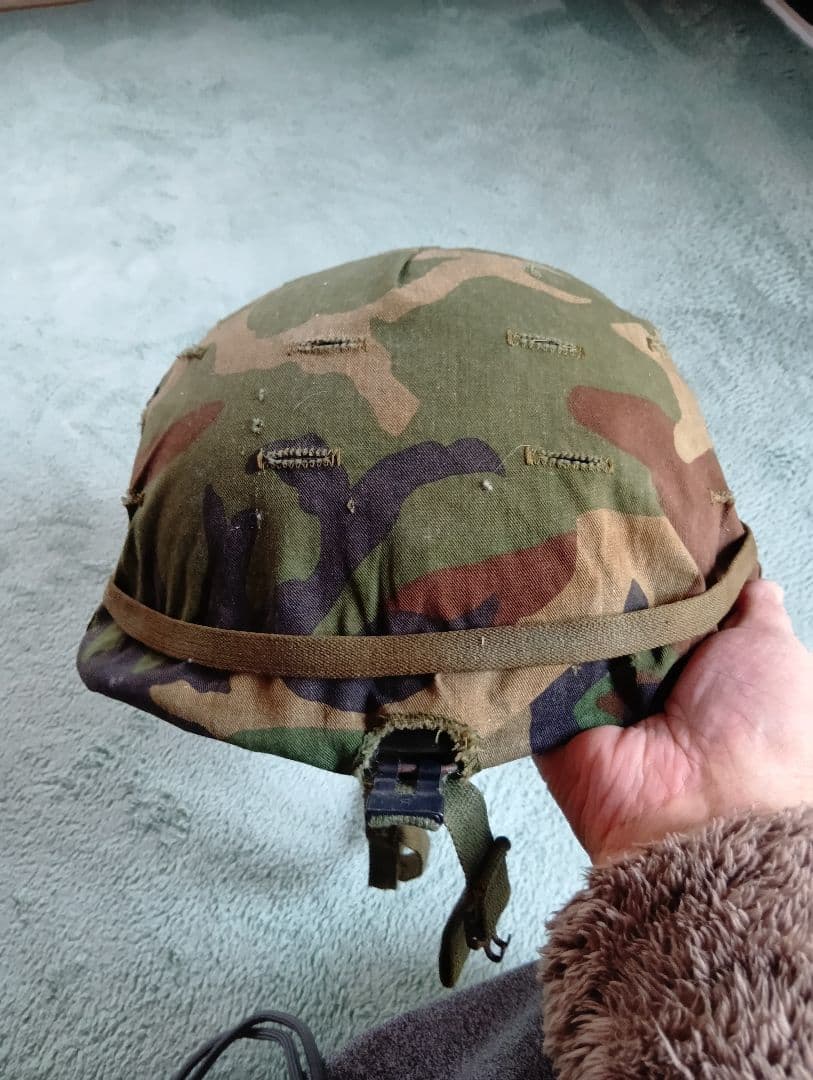 ベトナム戦　米軍ヘルメット　本物