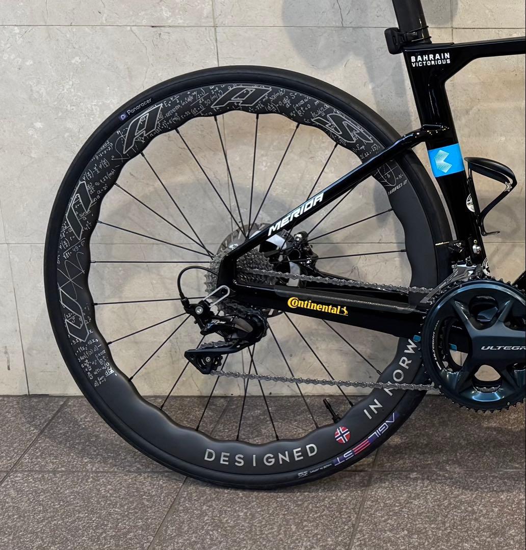 UNAAS HARD2 カーボンホイール