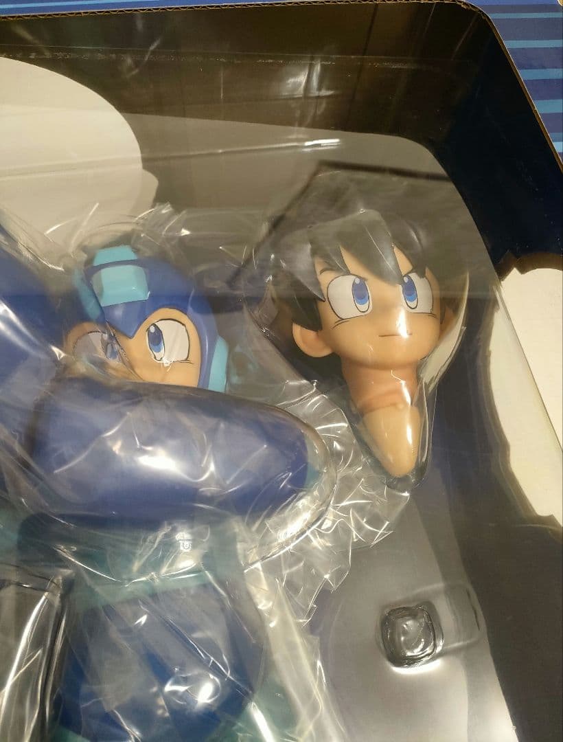 X-PLUS ギガンティック ロックマン ソフビ フィギュア MEGAMAN