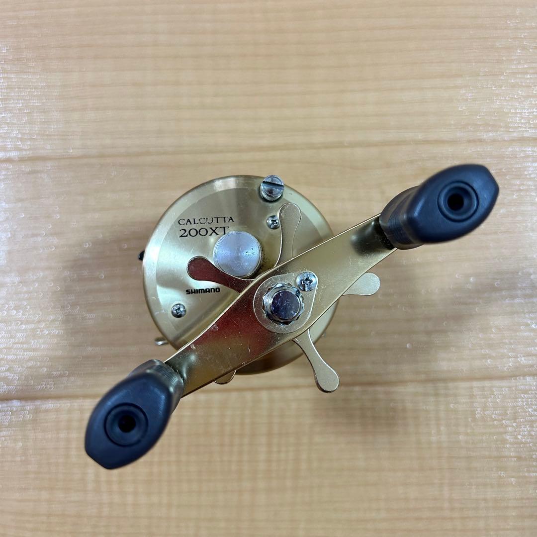 シマノ　カルカッタ200XT