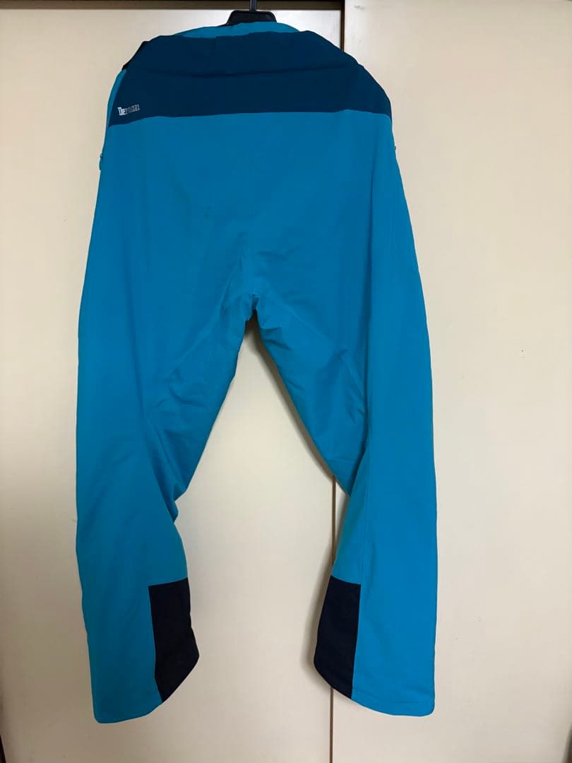 【XO, 上下】DESCENTE S.I.O 水色（スキーウェア）