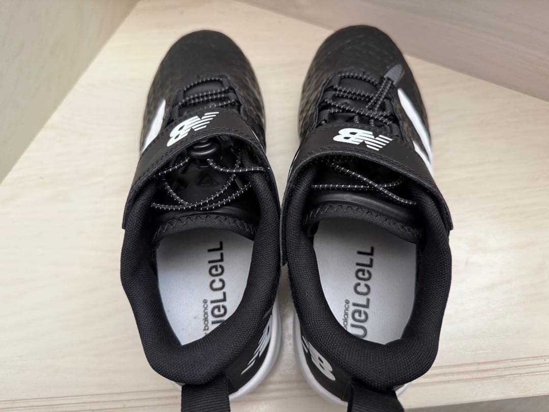 【未使用】New Balance Fuel Cell 4040 v8野球スパイク