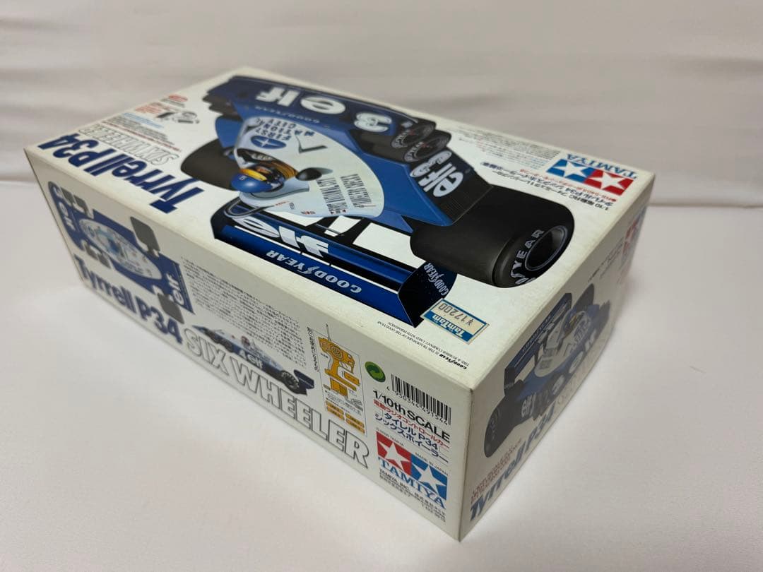 タミヤ製 電動RCカー「1/10 タイレルP34 シックスホイーラー新品 絶版