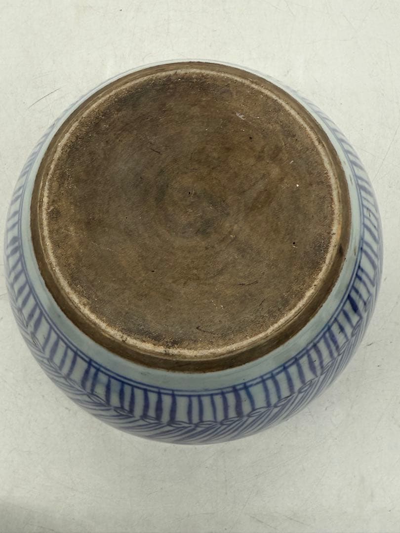 中国　清時代　染付　蓮紋巻缸　書斎用　送料込み251104