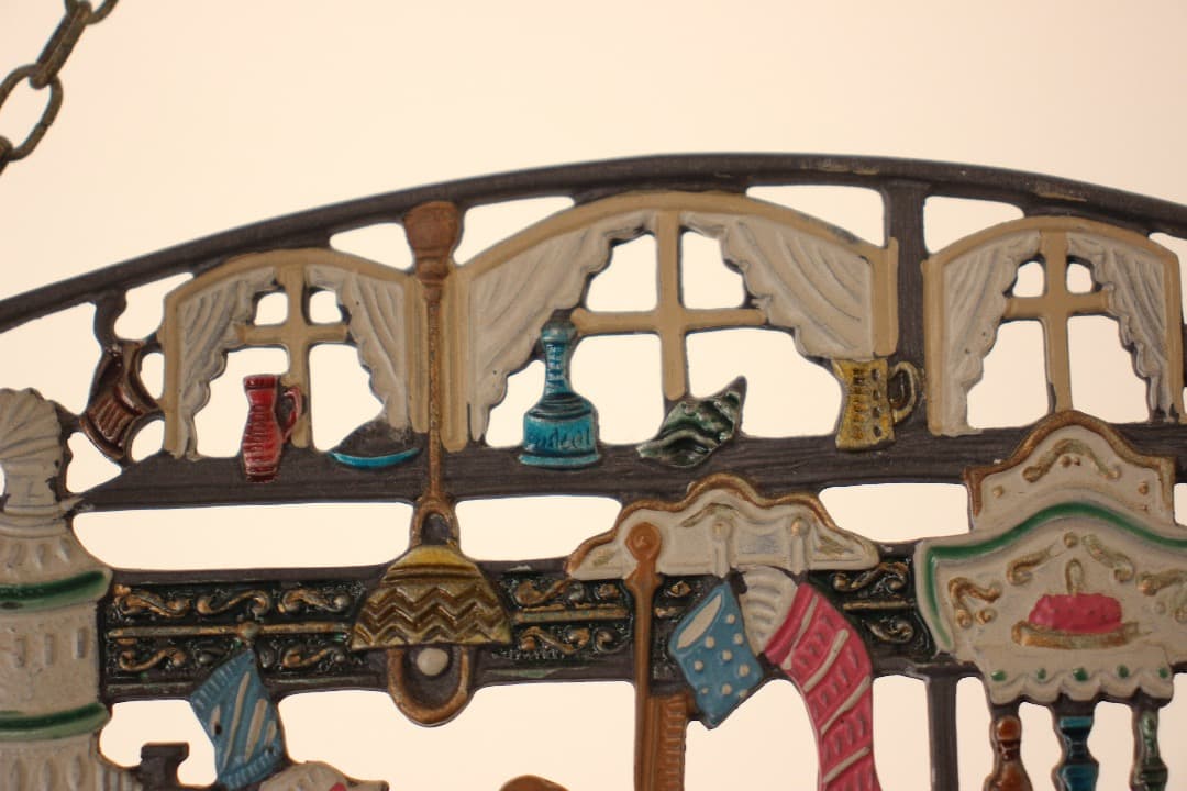 ドイツ　キューン工房　錫細工　錫壁飾り　オーナメント　バスルームレディー