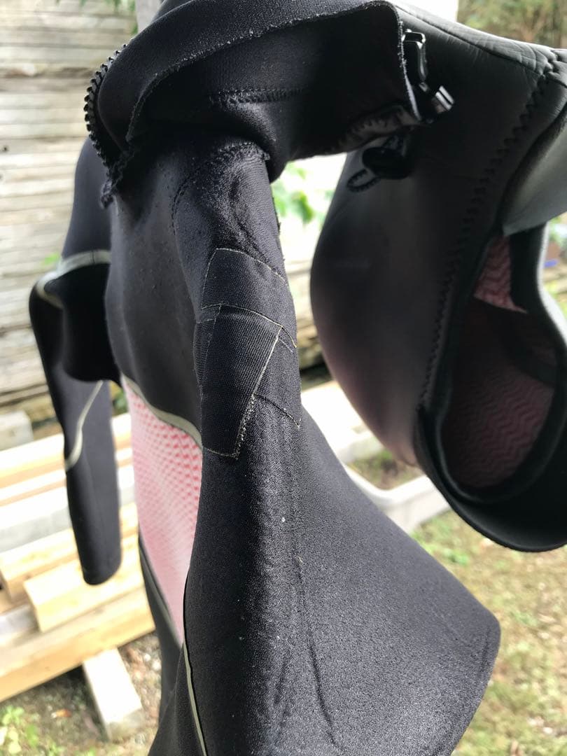 Hurleyハーレー✴︎フード付きセミドライ5-3mm✴︎FUSION✴︎L-XL程度