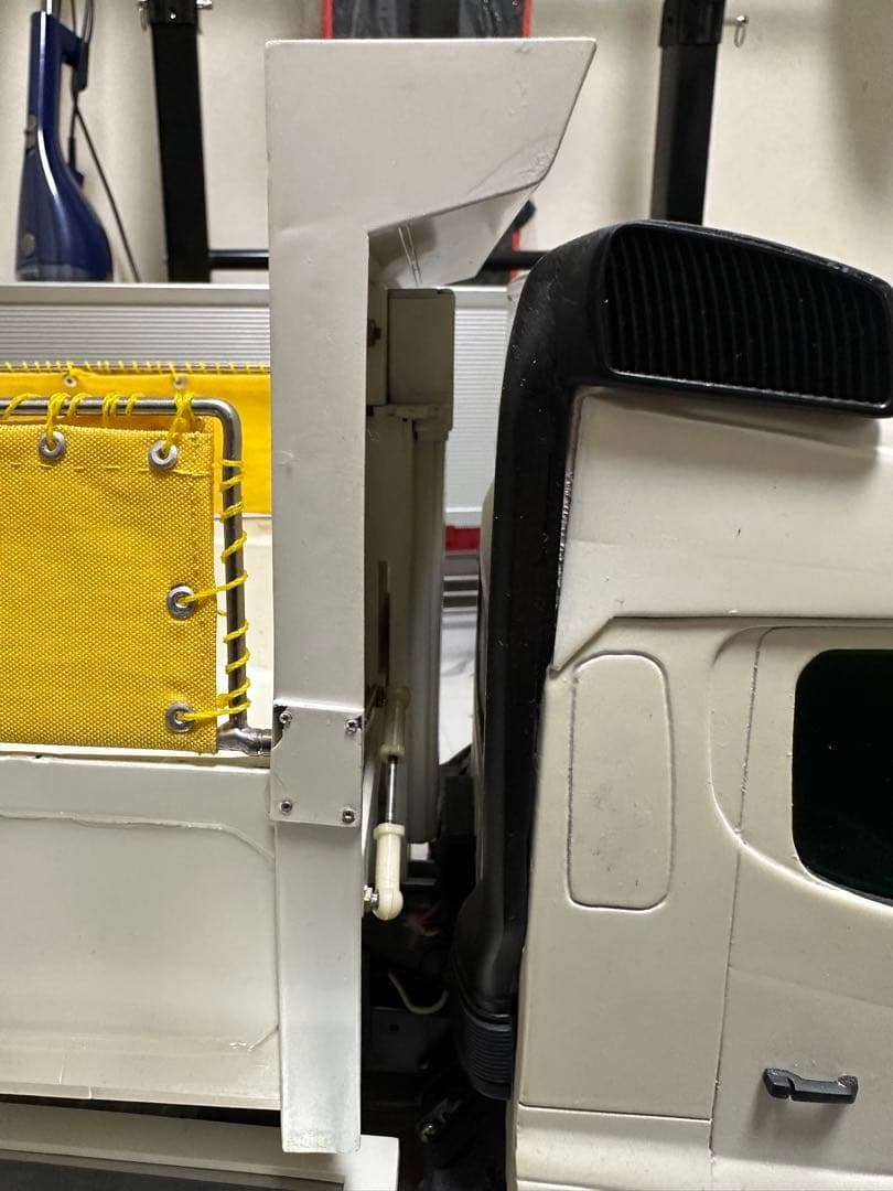 1/14 現行プロフィアダンプ　ギミック多数