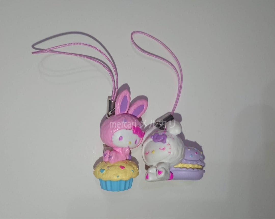 【断捨離】当時物 ハローキティ カラフルバニー マスコット 2 タカラトミー