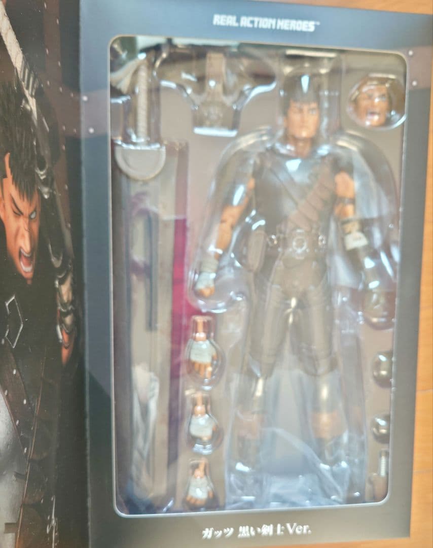 メディコム・トイ RAH ベルセルク ガッツ 黒い剣士 Ver.