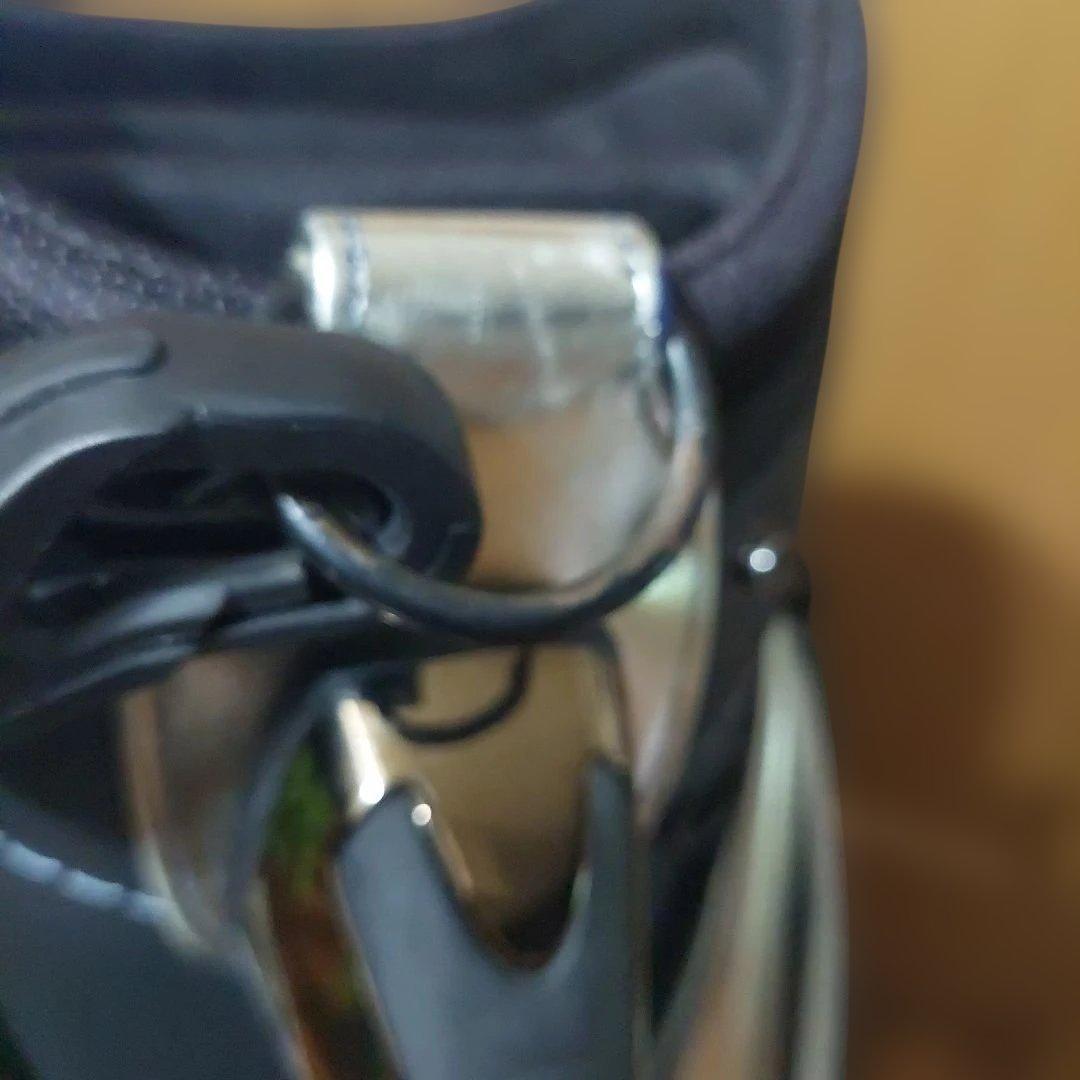 タイトリスト限定キャディバッグ CB111 9.5型 シルバーキャディバッグ