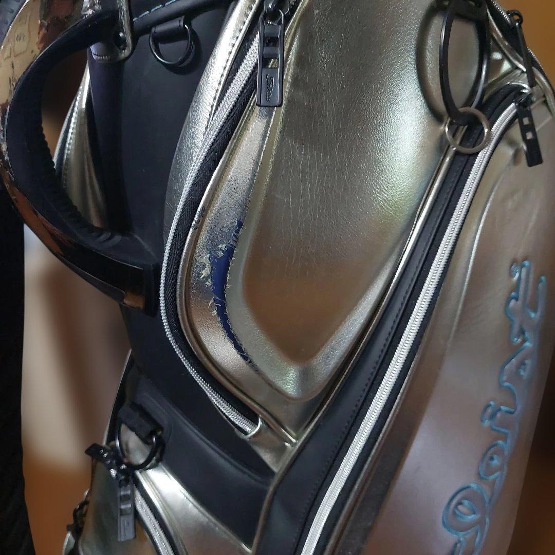 タイトリスト限定キャディバッグ CB111 9.5型 シルバーキャディバッグ