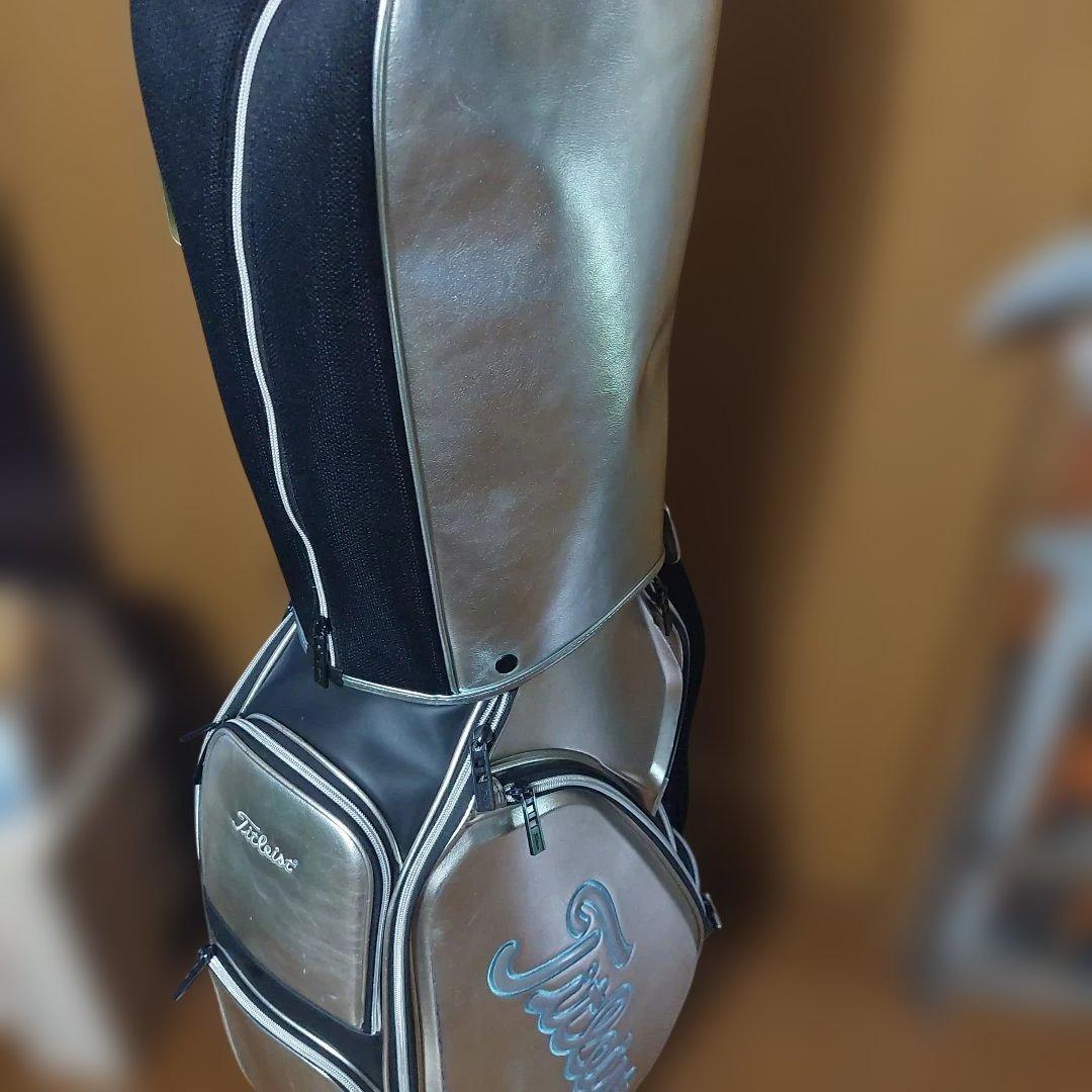 タイトリスト限定キャディバッグ CB111 9.5型 シルバーキャディバッグ