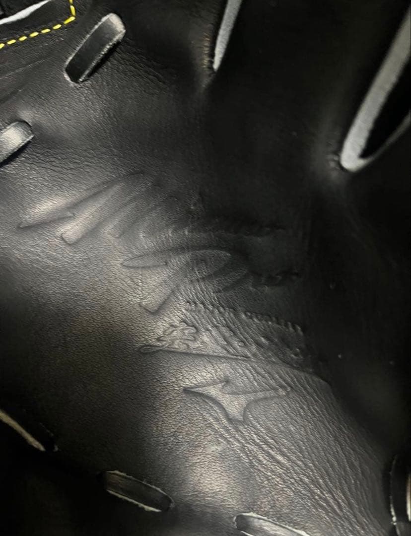 【超限定】 ミズノプロ宍粟牛 直営店限定硬式グラブ