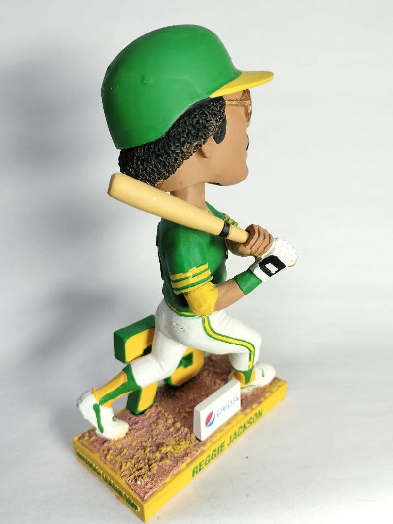 レジー・ジャクソン／”1973・ワールドチャンピオン” ボブルヘッド人形