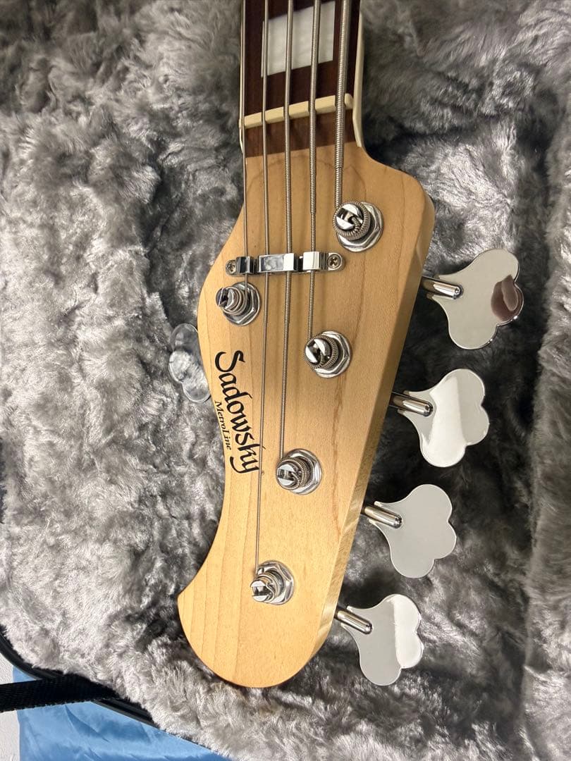 ベース Sadowsky UV70 RW ASH 5 4.2kg