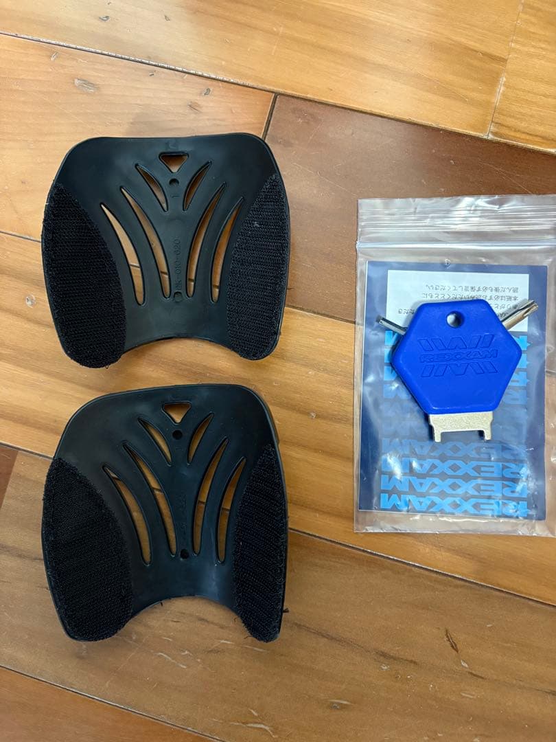 REXXAM 120G スキー ブーツ 92-96サイズ