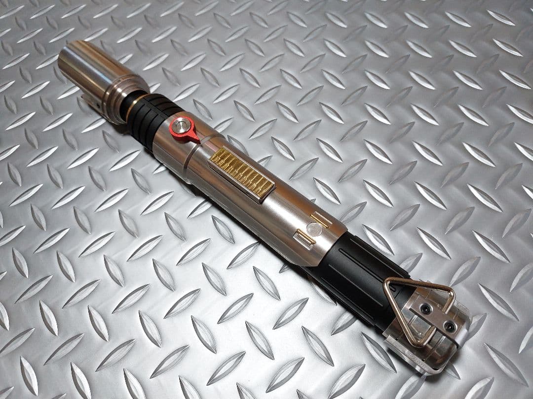 カスタムライトセーバー〈Sabine Wren Variant〉XENO3・新品