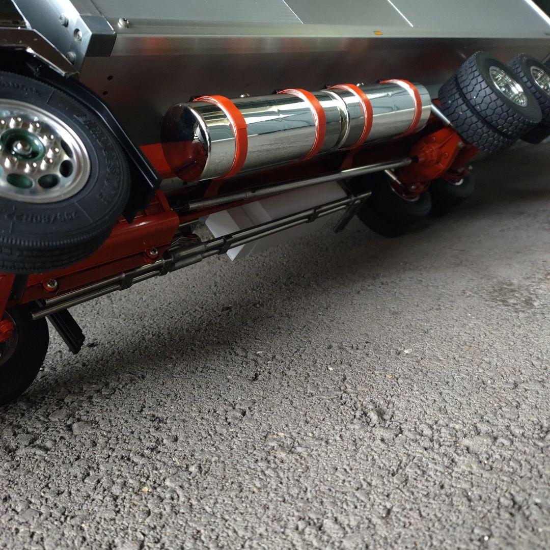 タイヤ1/14トレーラー改造デコトラ単車製作途中