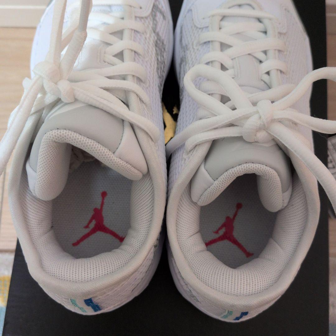 美品★最新モデル ナイキ ルカ77PF 24cm