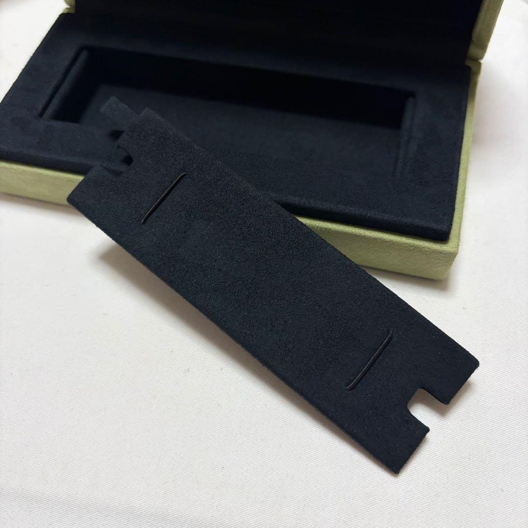 極美品　ヴァンクリーフ&アーぺル　ブレスレットケース　空箱　現行品